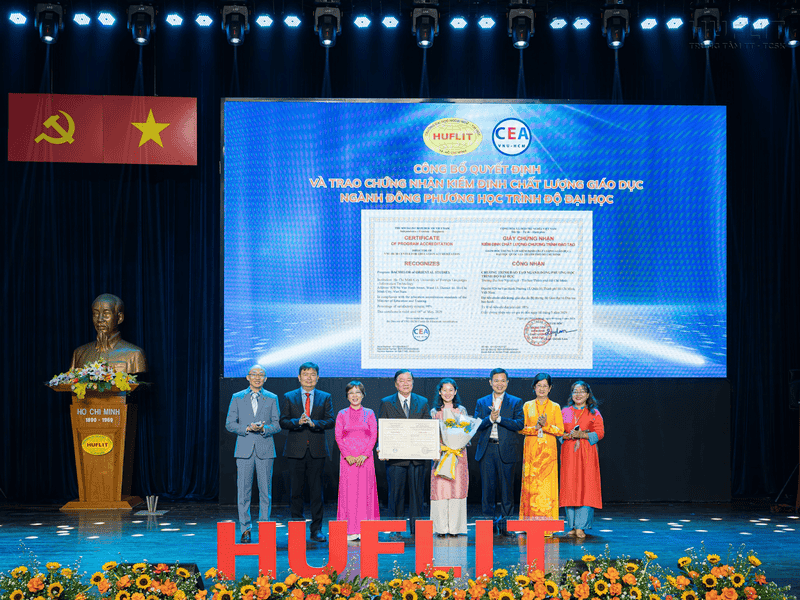 Khoa Đông Phương HUFLIT