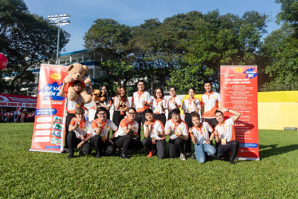 04-go-roi-cung-huflit-tai-ngay-hoi-tu-van-xet-tuyen-2022