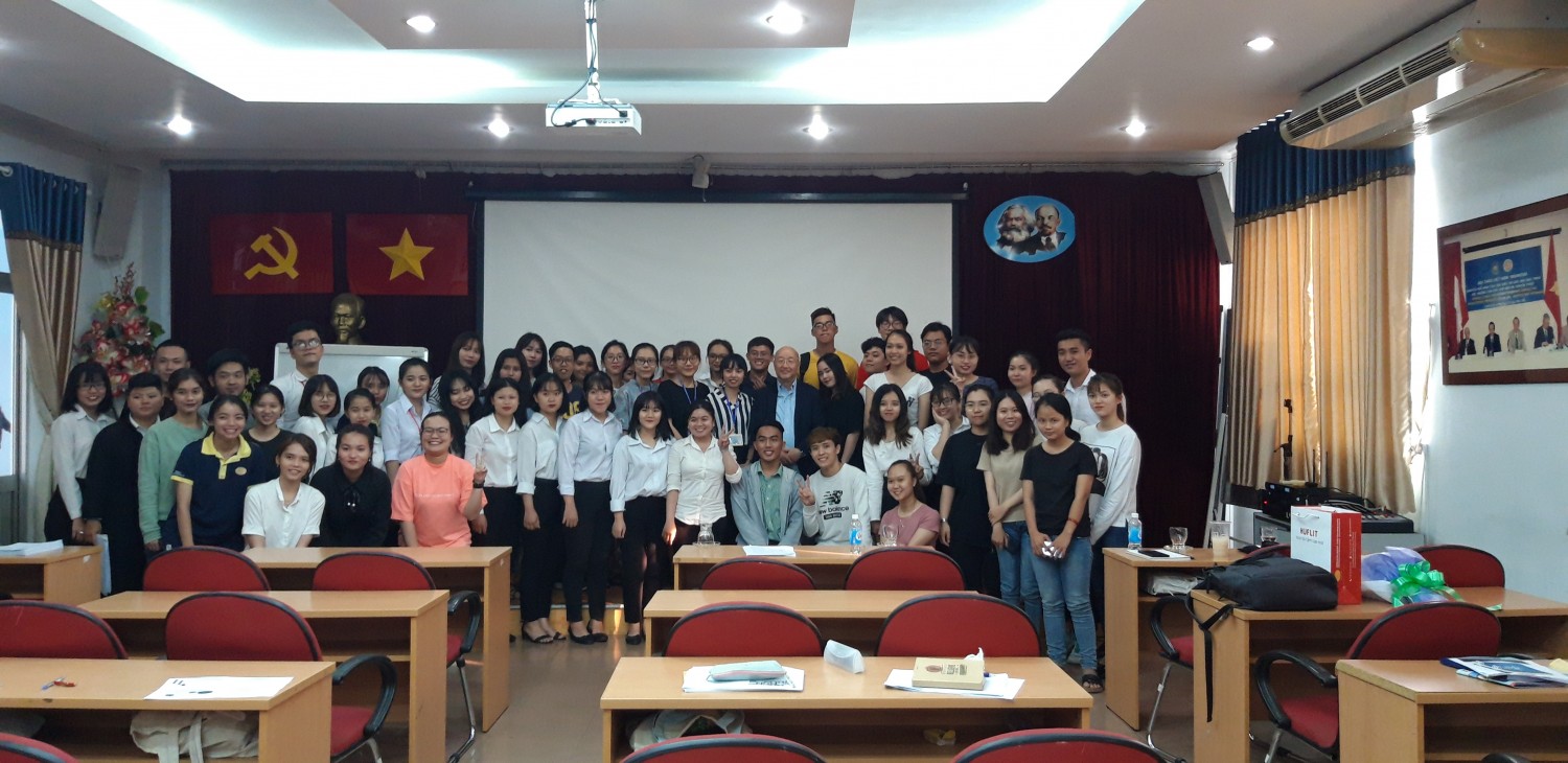 6.1Văn hoá doanh nghiệp nhật bản: Cùng sinh viên huflit chuẩn bị hành trang bước vào môi trường quốc tế