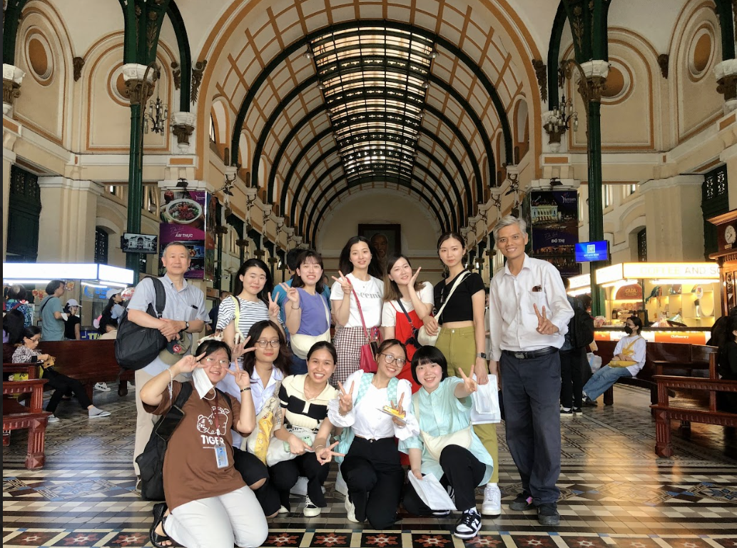 03-thumb-osaka-shoin-huflit