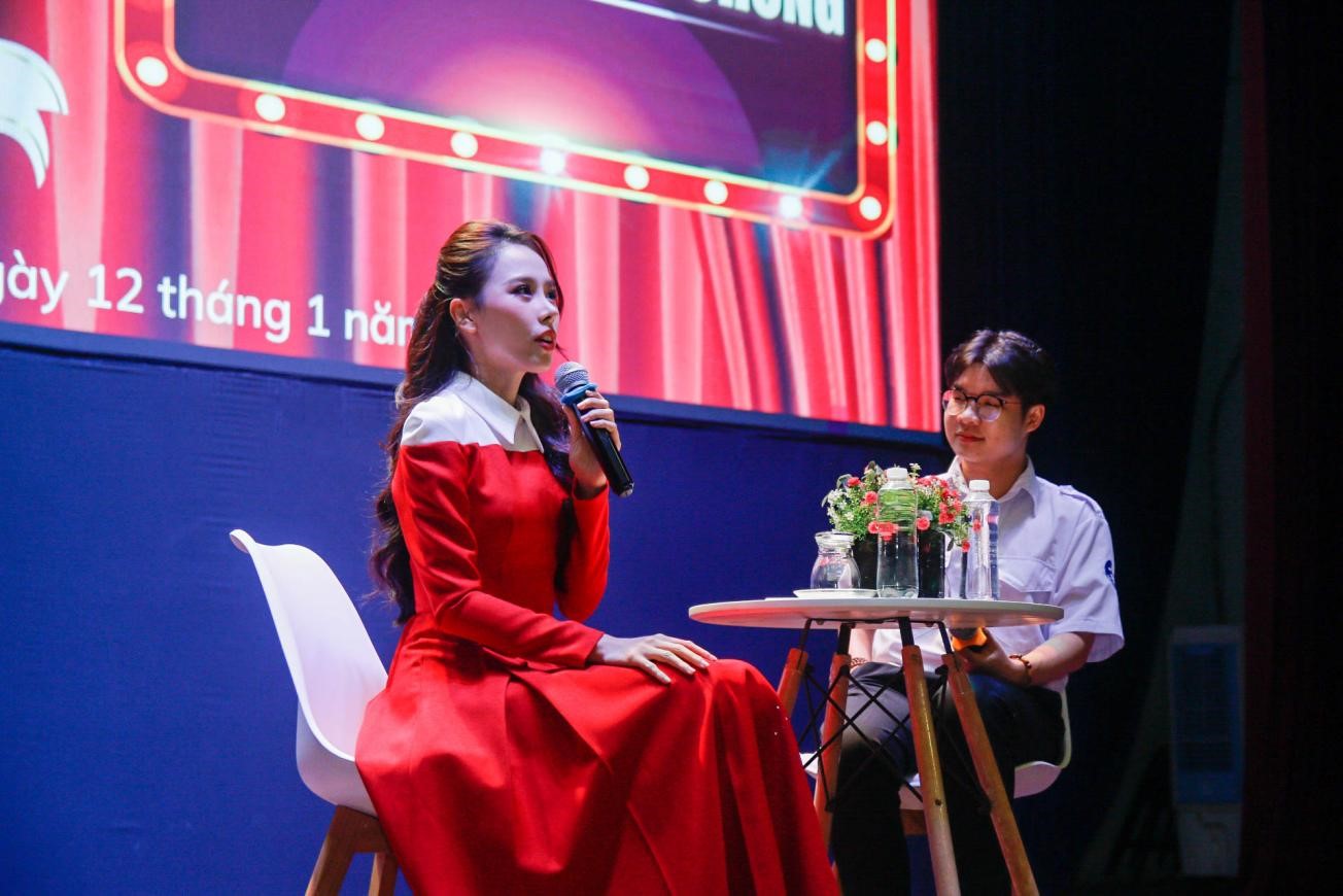 Hội thảo kỹ năng “Nói trước công chúng - Be brave to dazzle”