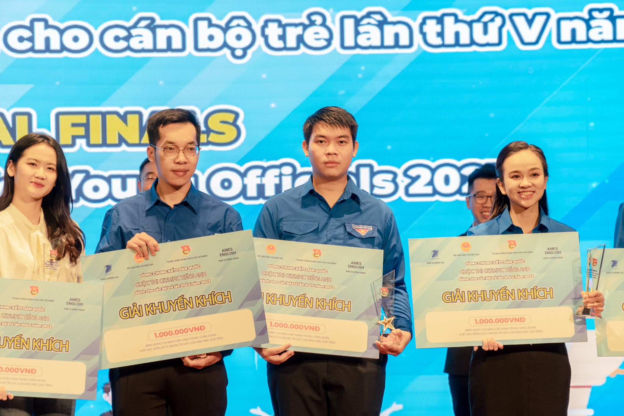 Tuyên dương đội tuyển Trường, sinh viên đạt thành tích cao tại các cuộc thi toàn quốc năm học 2023 - 2024