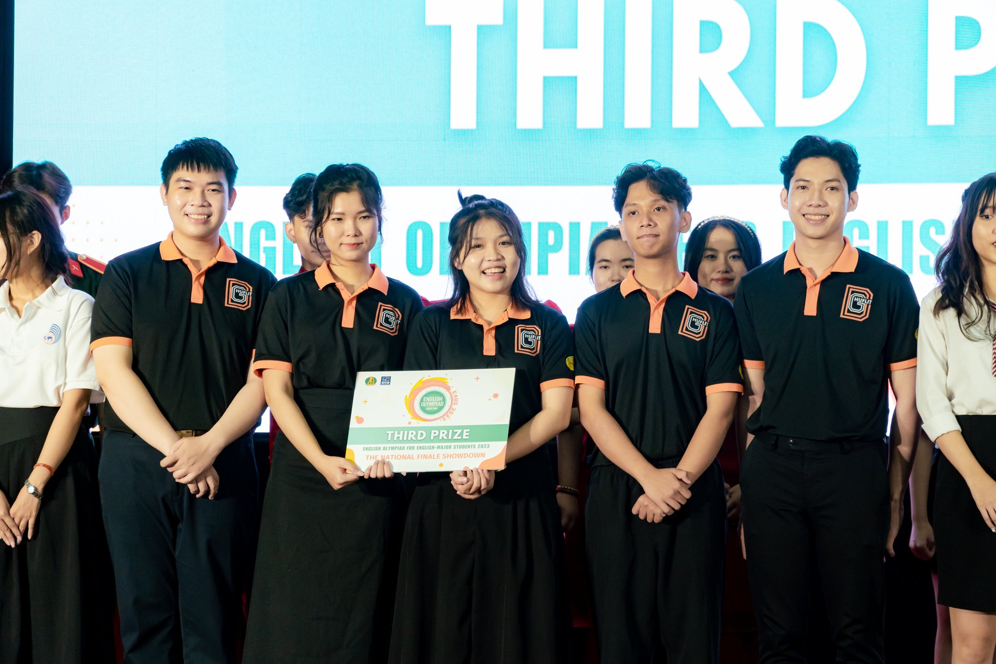 Tuyên dương đội tuyển Trường, sinh viên đạt thành tích cao tại các cuộc thi toàn quốc năm học 2023 - 2024