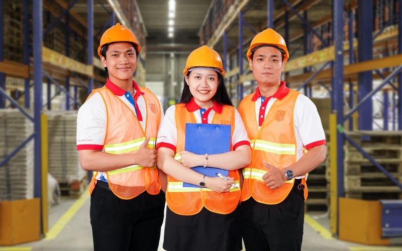 Sinh viên ra trường có thể làm quản lý chuỗi cung ứng