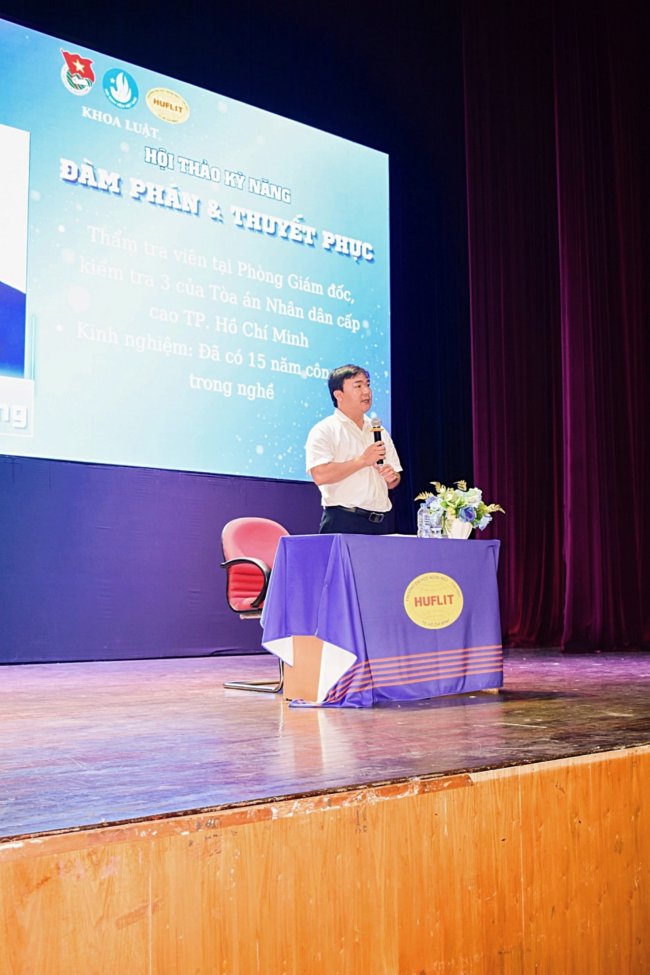 Hội thảo kỹ năng “Đàm phán và thuyết phục”