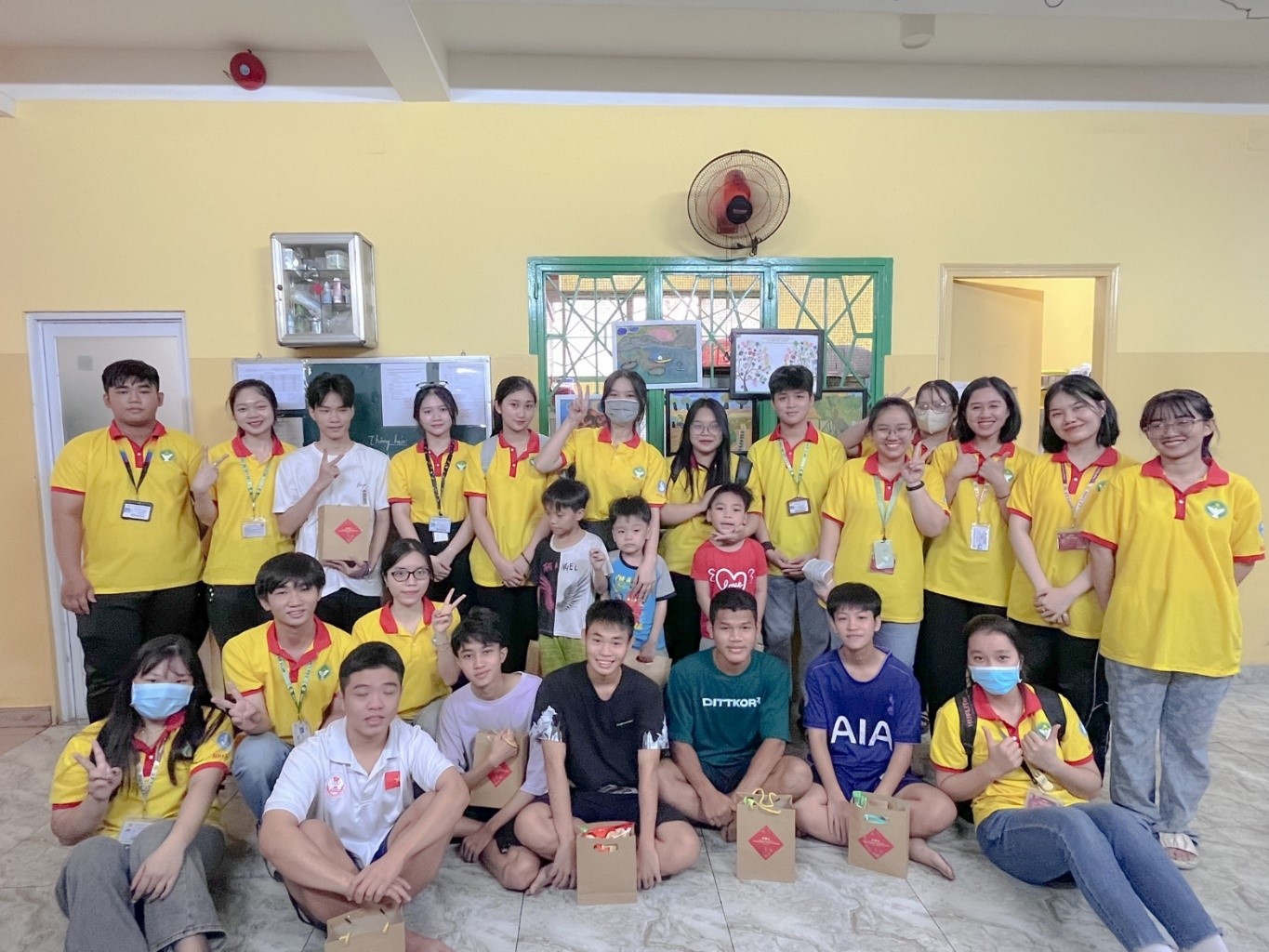 Chiến dịch Xuân Tình nguyện HUFLIT năm 2024