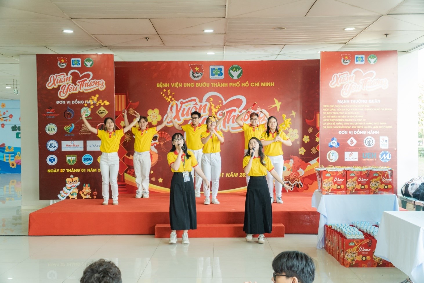 Chiến dịch Xuân Tình nguyện HUFLIT năm 2024