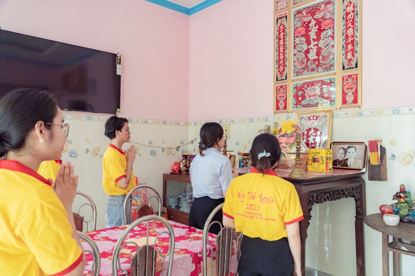 Chiến dịch Xuân Tình nguyện HUFLIT năm 2024