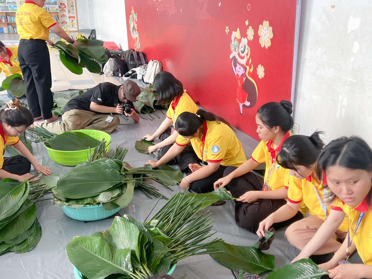 Chiến dịch Xuân Tình nguyện HUFLIT năm 2024
