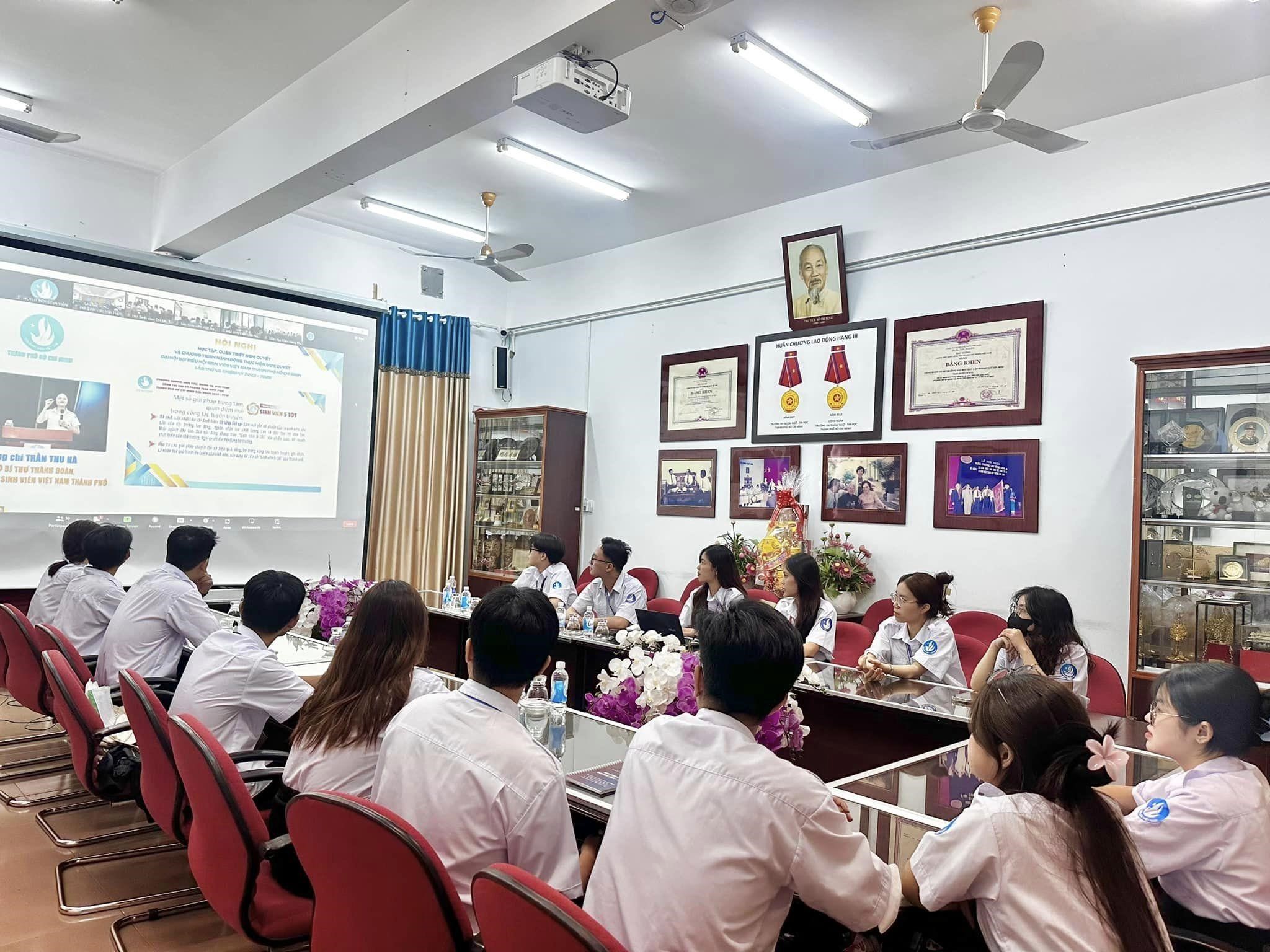 Tháng Thanh niên HUFLIT 2024
