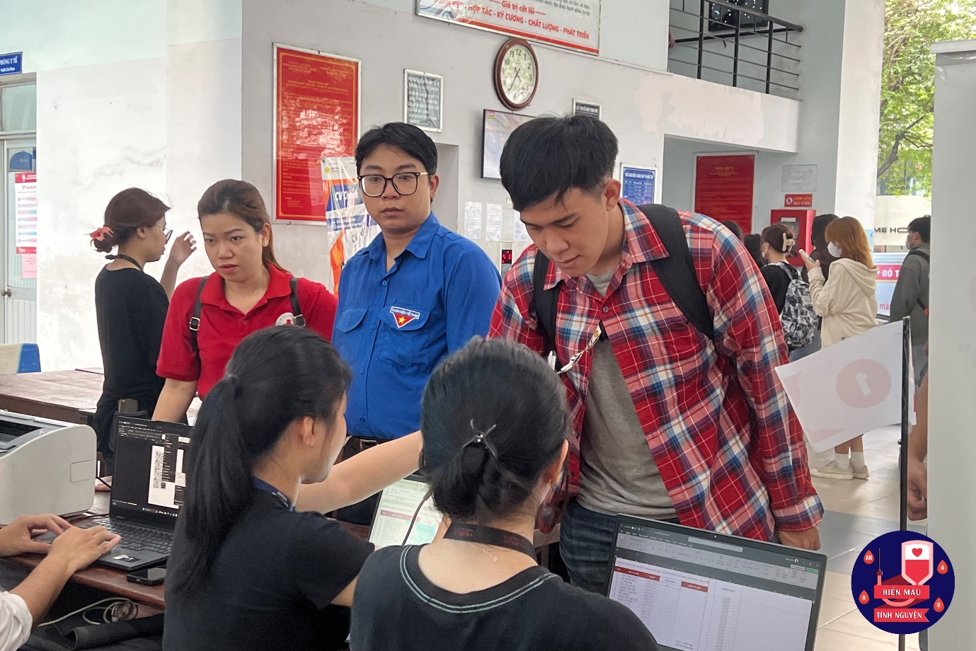 Tháng 5 đong đầy yêu thương cùng hành trình “Gửi giọt máu đào - Trao niềm hy vọng”