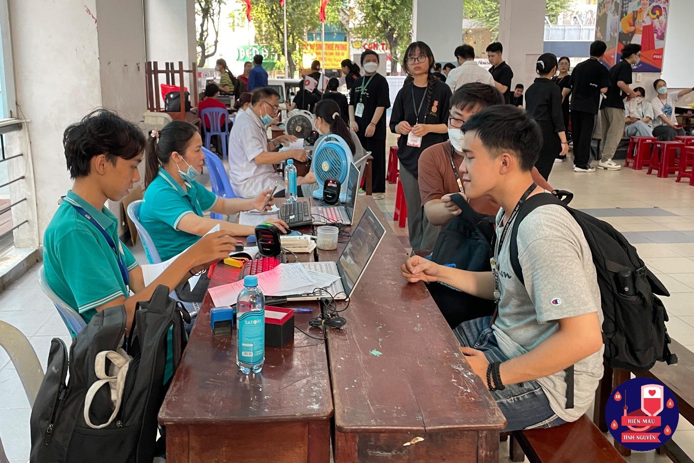 Tháng 5 đong đầy yêu thương cùng hành trình “Gửi giọt máu đào - Trao niềm hy vọng”