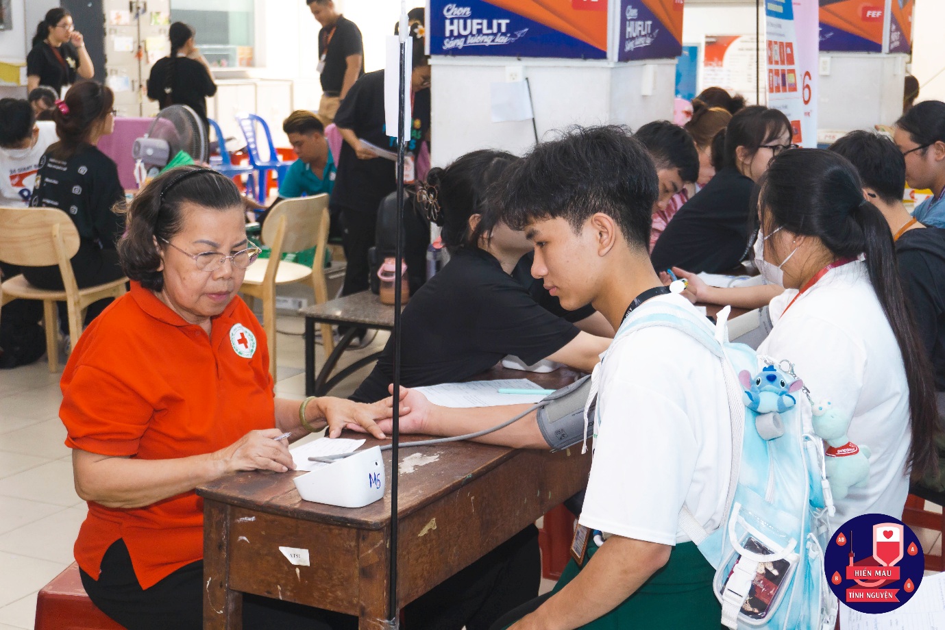 Tháng 5 đong đầy yêu thương cùng hành trình “Gửi giọt máu đào - Trao niềm hy vọng”
