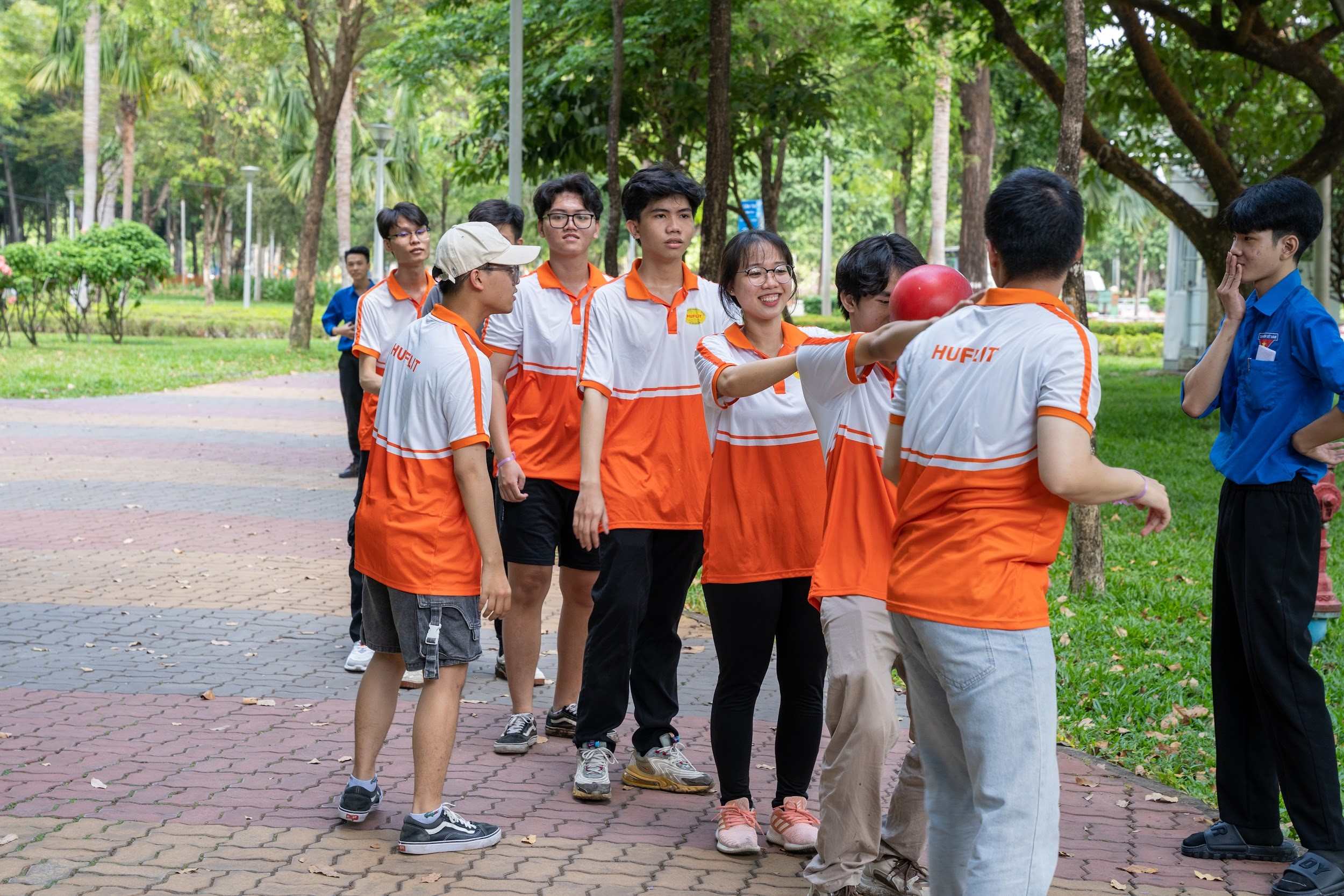 Teambuilding “Tecktrek - Hành trình kết nối”