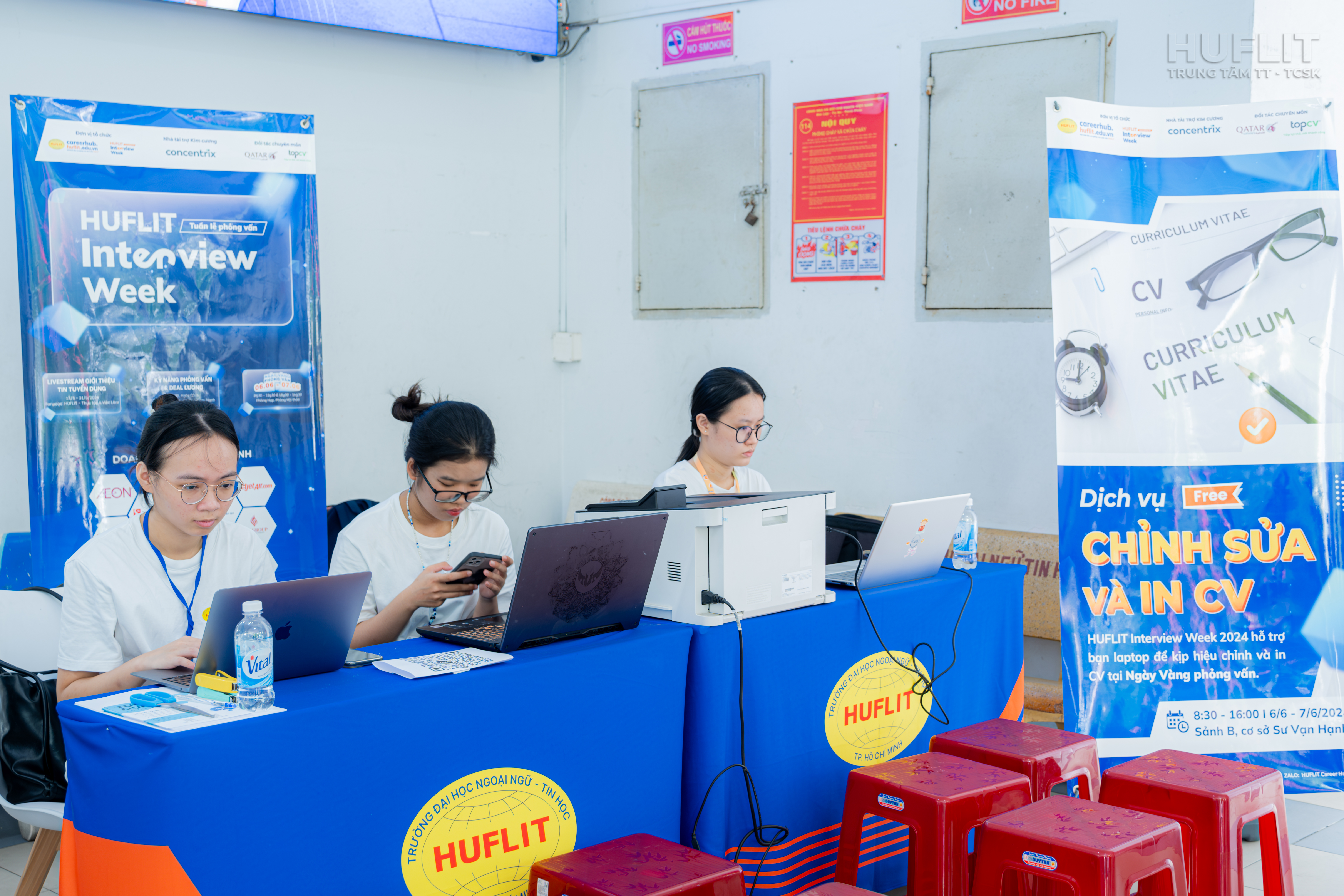 Hình ảnh_Quầy dịch vụ in CV