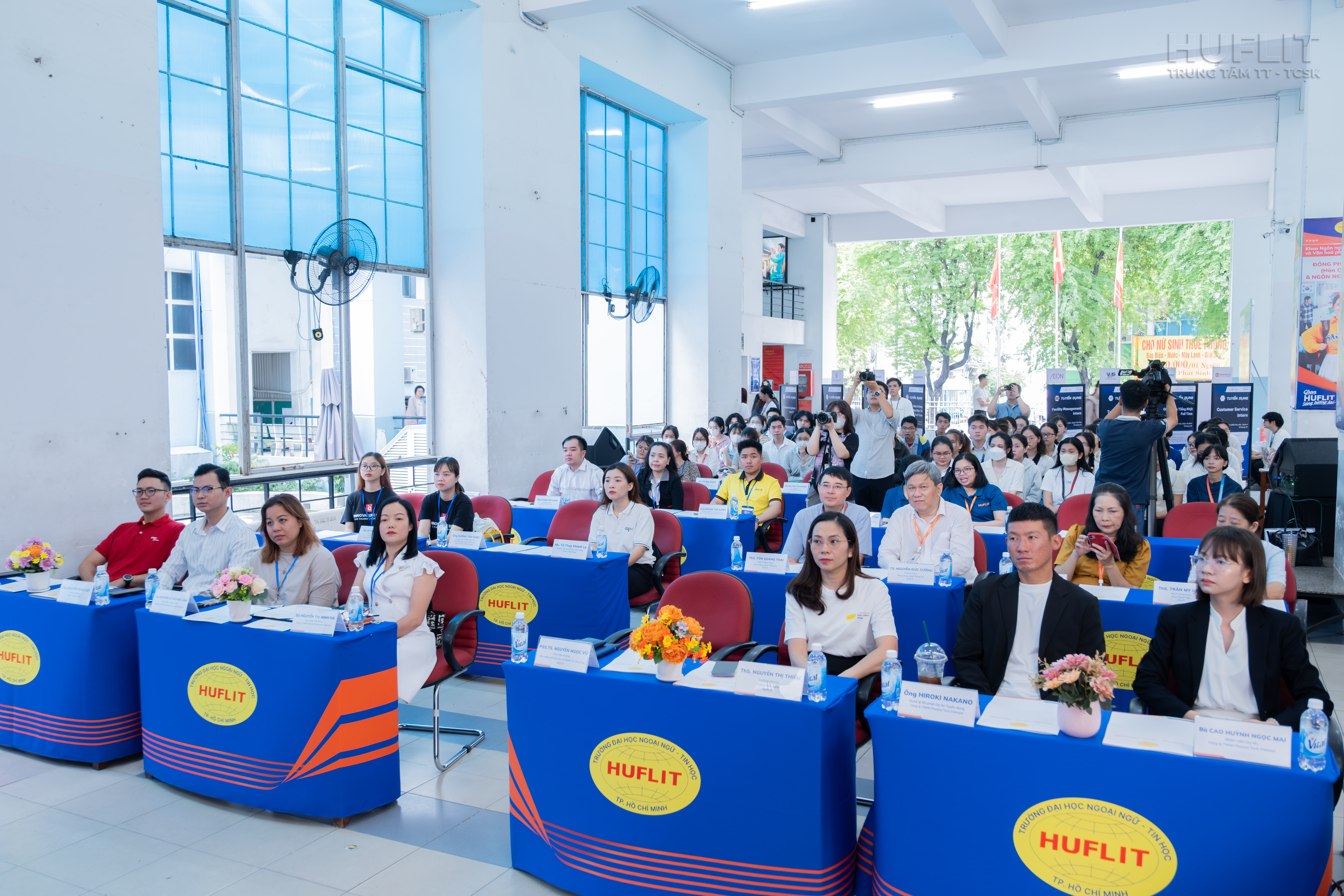 Hình ảnh_Sự kiện Lễ Khai mạc Tuần Lễ phỏng vấn - HUFLIT Interview Week 2024