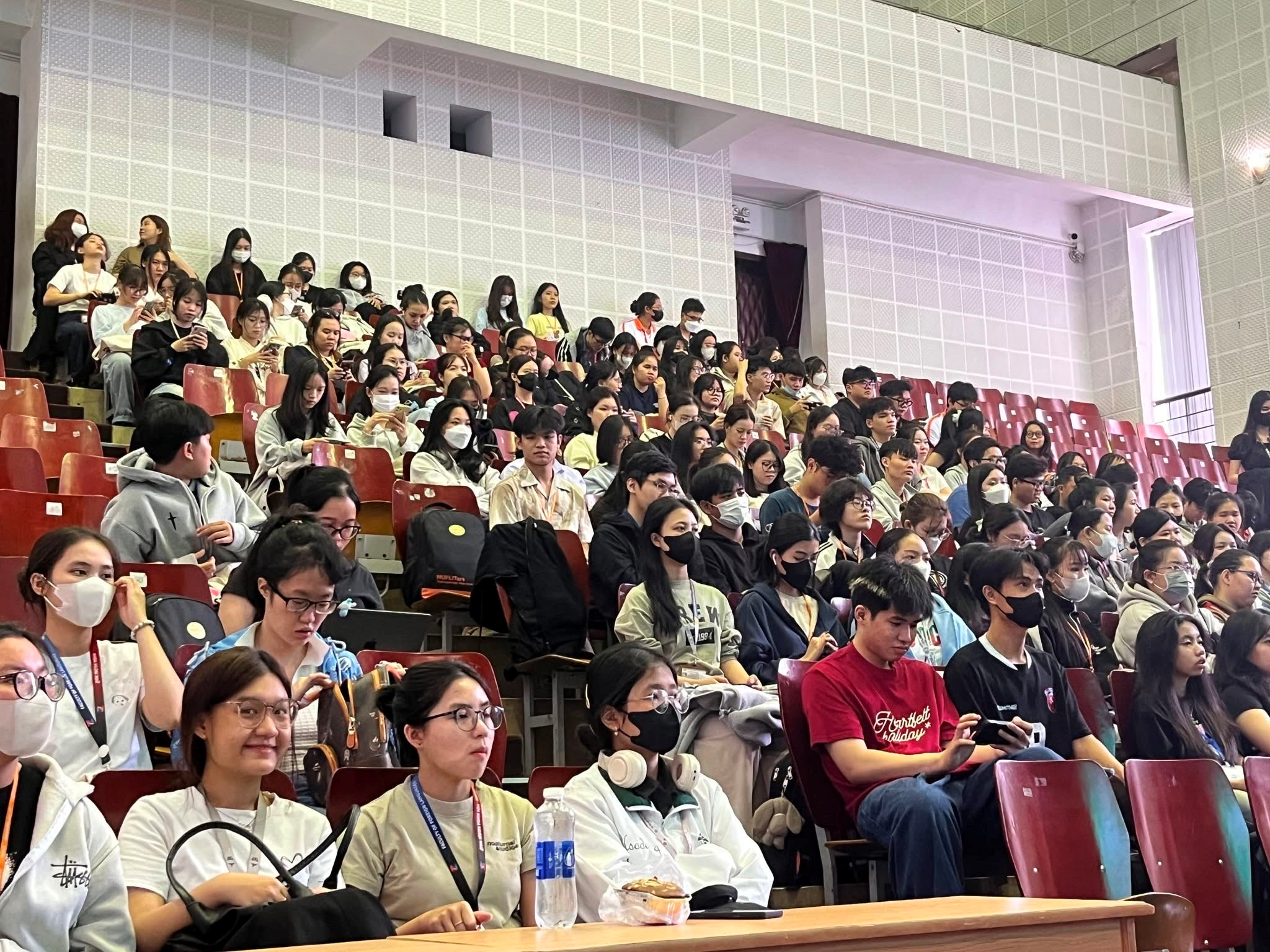 Hội thảo kỹ năng “Giải quyết vấn đề trong lĩnh vực pháp lý”