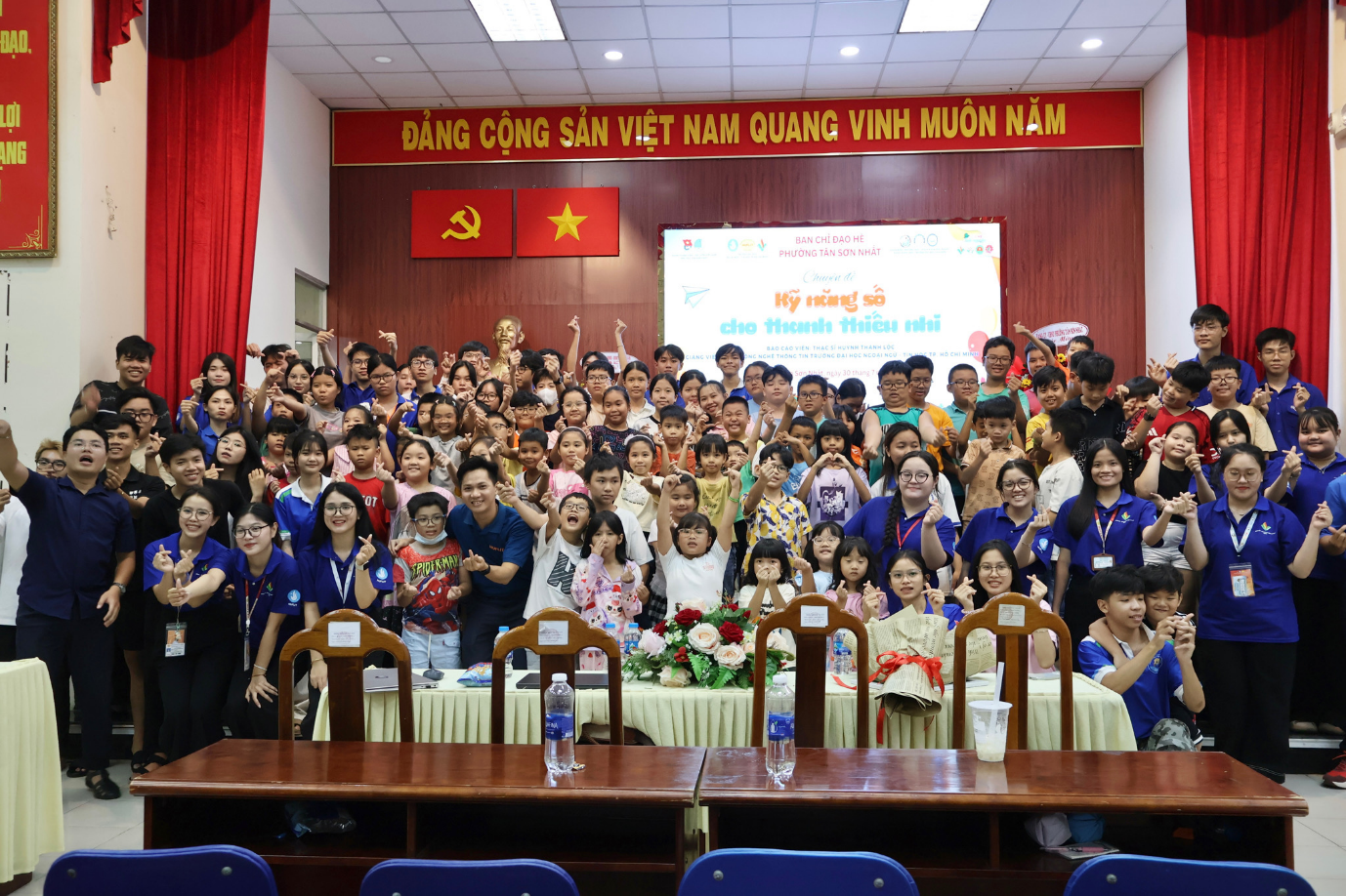Chiến dịch Tình nguyện Mùa hè xanh HUFLIT năm 2025