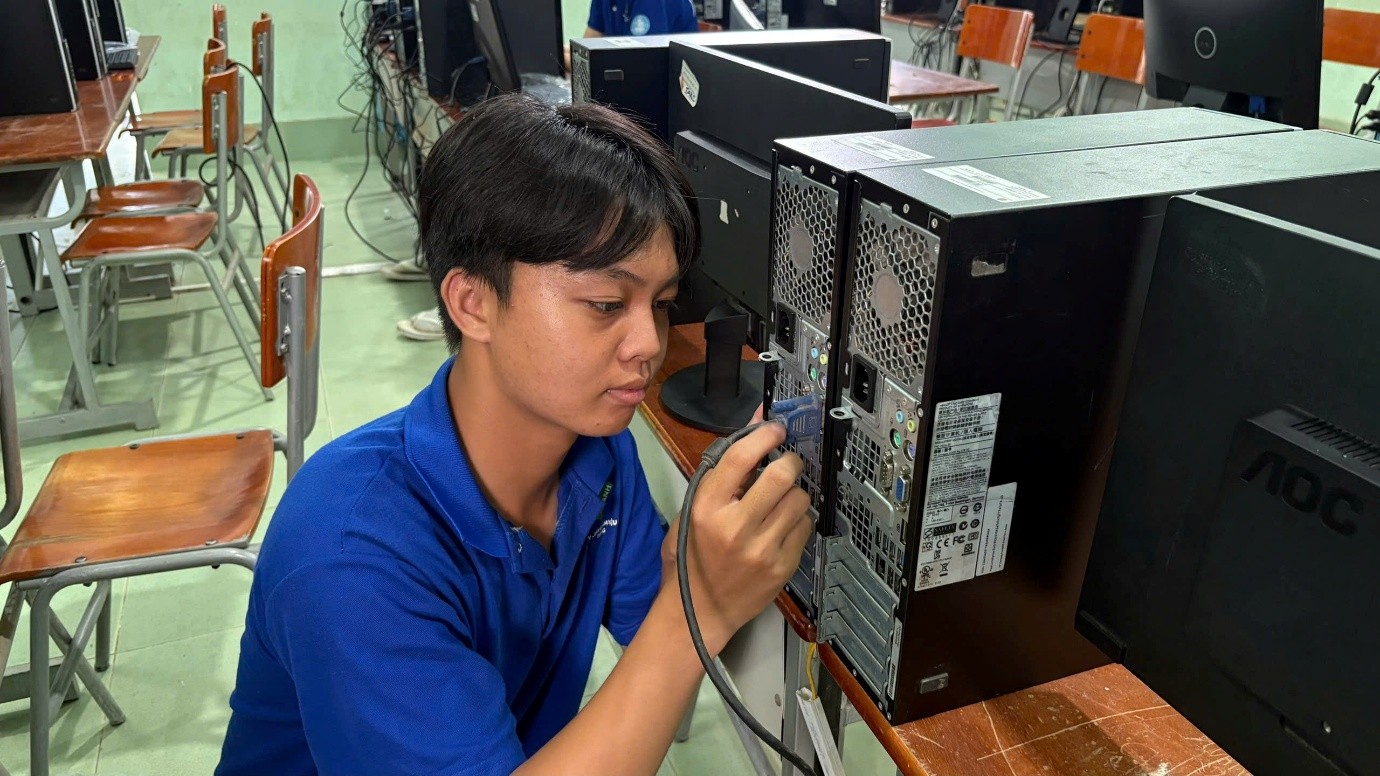 Chiến dịch Tình nguyện Mùa hè xanh HUFLIT năm 2025