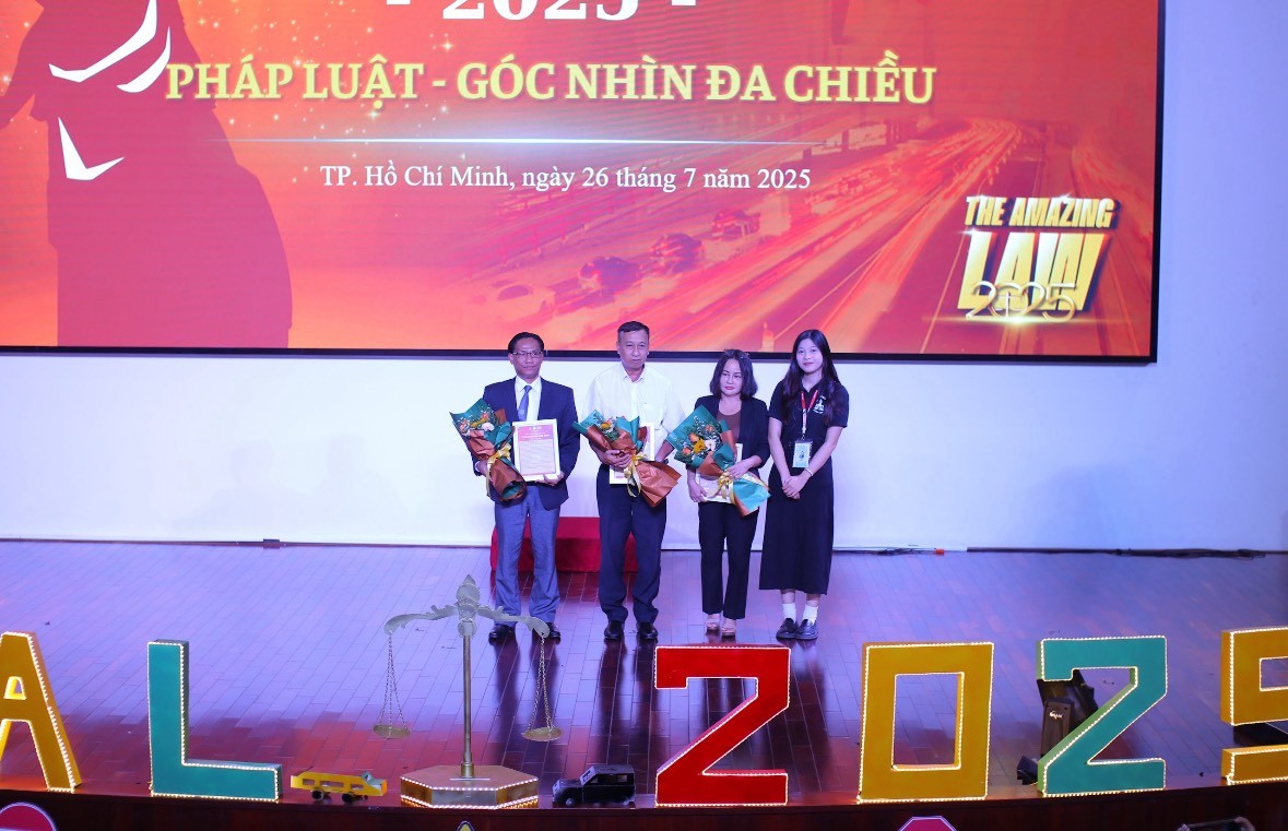 Hội thi Tìm hiểu Pháp luật “THE AMAZING LAW 2025”