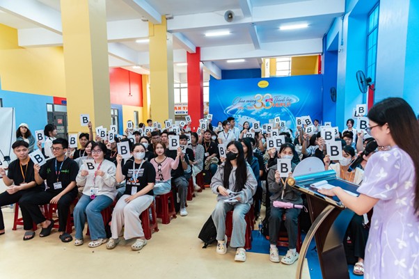 “Ngày hội Pháp luật - Law Day” năm 2025 - Chuỗi hoạt động giáo dục Pháp luật dành cho sinh viên HUFLIT