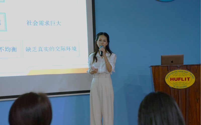 tránh đưa quá nhiều thông tin vào bài nói