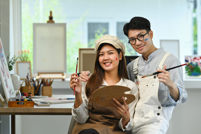 Nhóm ngành Văn hóa & nghệ thuật