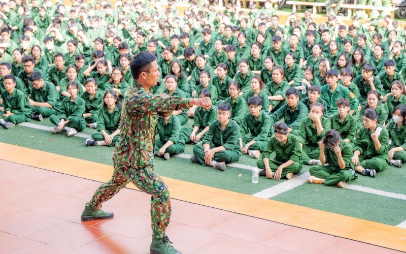 hoc-quan-su-la-gi-2