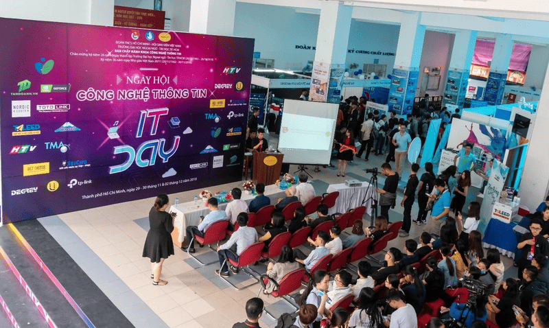 Sinh viên có cơ hội tham gia câu lạc bộ học thuật, workshop